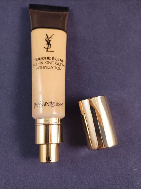 ysl all-in-one glow b40|YSL B40 Sand Touche Eclat All.